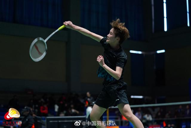 并在这之中 并在这之中