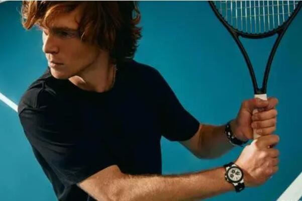 台上的全新 台上的全新